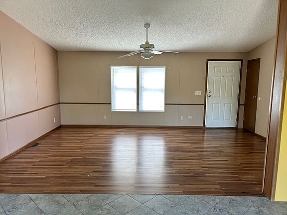 4th image of 1398 Franklin Dr