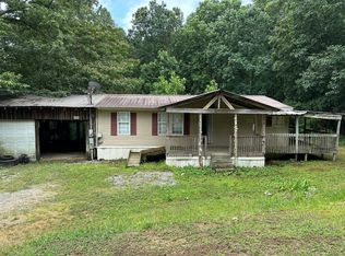 231 S Forest Rd, Chickamauga, GA 30707