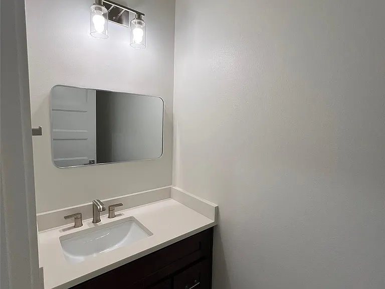 10330 Grove Row Ave — Photo 15