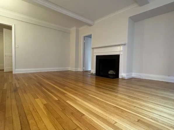 404 East 55th Street image 1 of 12