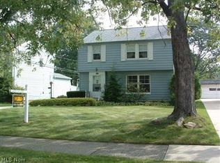 2009 Campus Rd, Cleveland, OH 44121