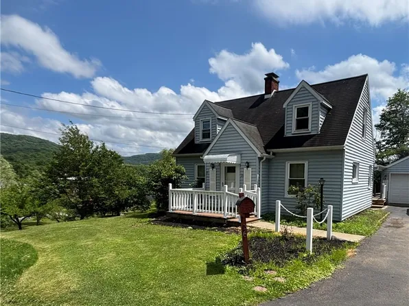 26 Race St, Bradford, PA 16701