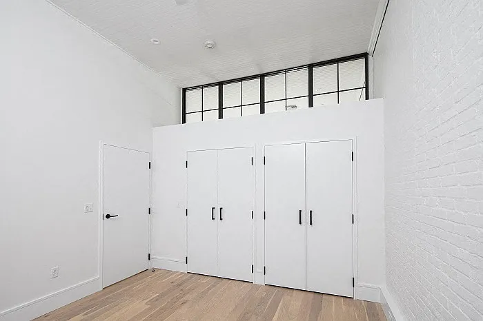 510 Julia St — Photo 17