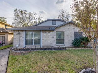 10003 Ridgecoral Dr, Houston, TX 77038