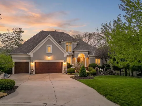 26442 W 110th Ter, Olathe, KS 66061