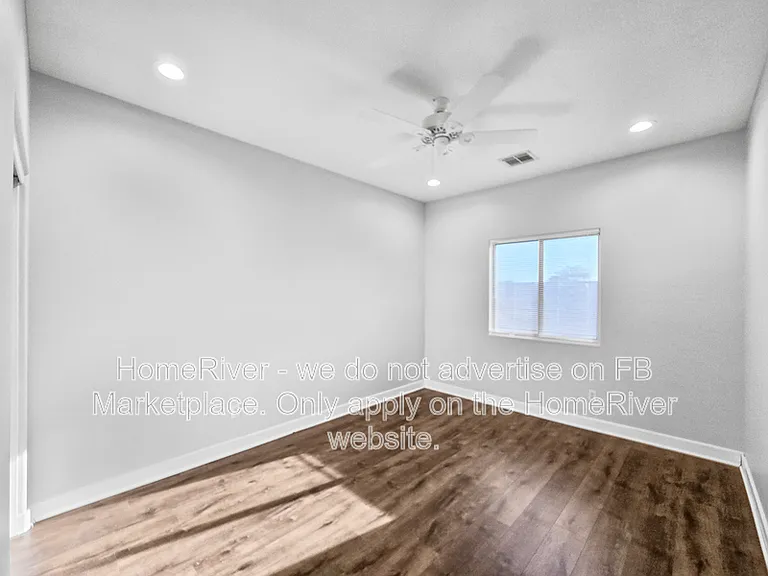 1111 W Carson Rd — Photo 11