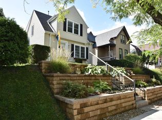 1723 E Rusk Ave, Milwaukee, WI 53207