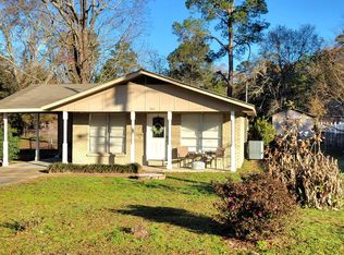 302 E Cherry Dr, Petal, MS 39465