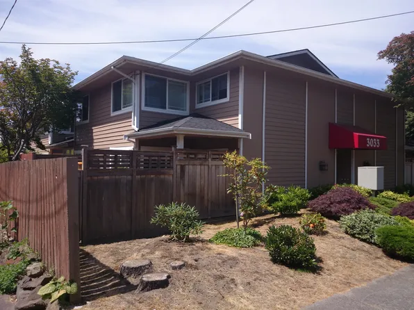 3033 60th Ave SW #6, Renton, WA 98058
