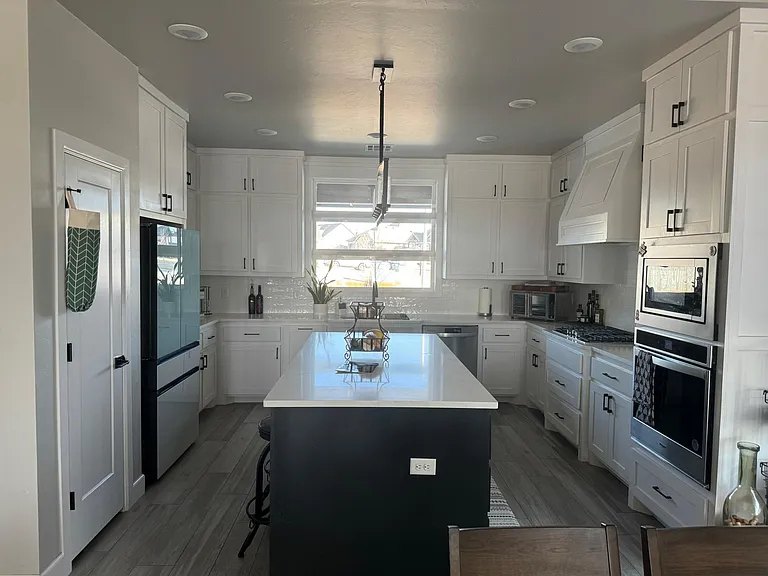 15233 Caspian Ln — Photo 3