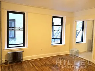 Rented by Hillel Realty Group