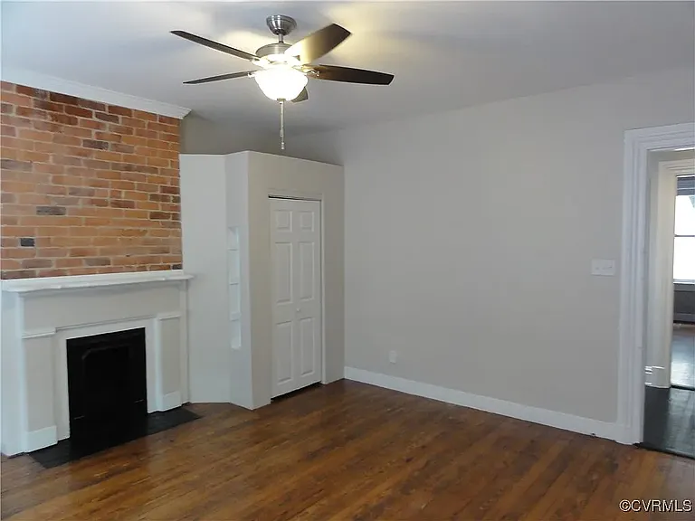2512 E Leigh St — Photo 25