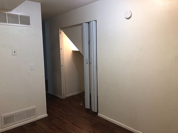 4th image of 1851 Westview Cir APT 53