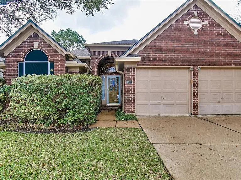 14803 Sparks Valley Dr — Photo 1