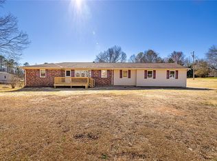 816 Shiloh Rd, Seneca, SC 29678