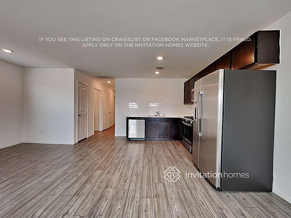 5th image of 3223 Crestone Dr