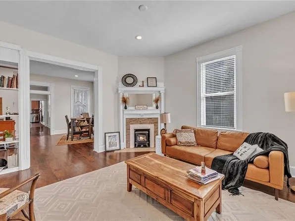 215 Webster Ave, Portsmouth, VA 23704