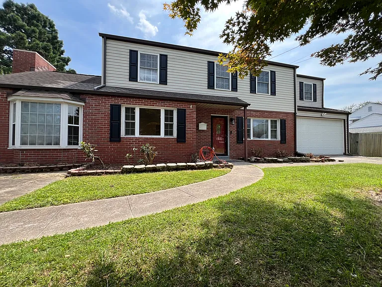 5817 N Ottawa Rd — Photo 1