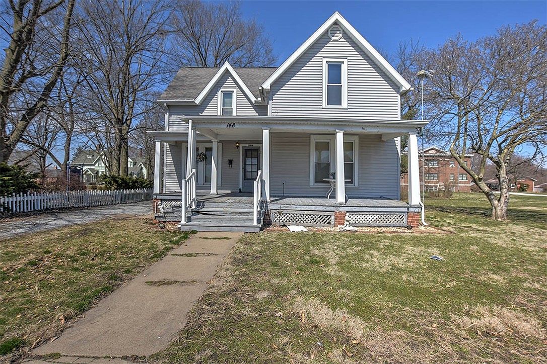 148 E Wilson St, Bement, IL 61813 Zillow