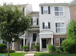 345 Harbour Blvd #345, Riverton, NJ 08077
