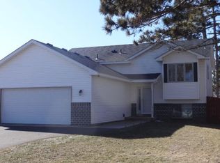 40192 Golden Way, North Branch, MN 55056