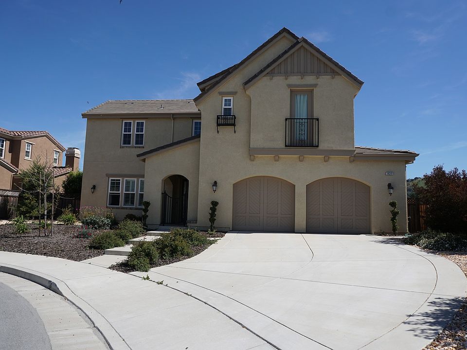 1st image of 18261 Bautista Cir