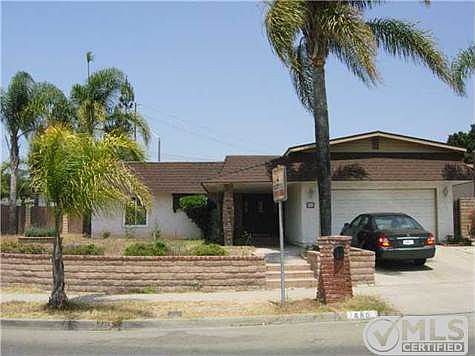 2nd image of 680 Melrose Pl