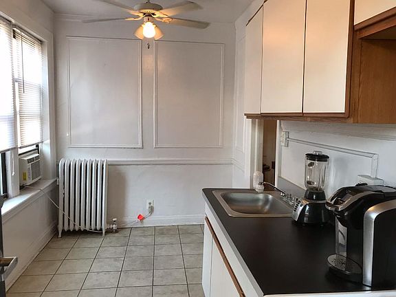 Kitchen/Dining Area 2