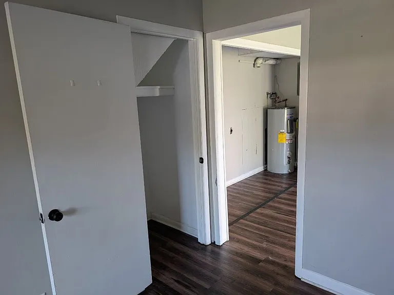 7012 Regency Rd — Photo 6