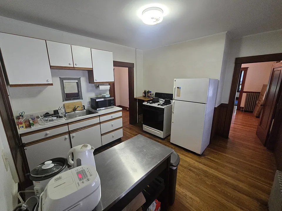 81-83 Adamson St #1