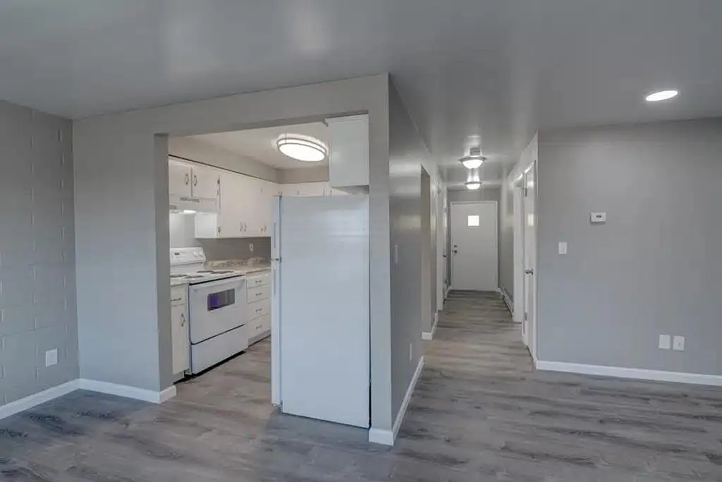 1 bed, 773 sqft, $1,550 — Photo 4