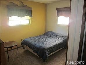 4th image of 2199 Overridge Ave
