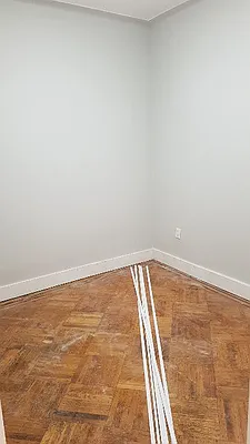 Rented by Smart NY Realty LLC | media 15