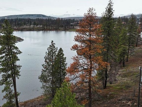 5th image of S Medical Lake Rd