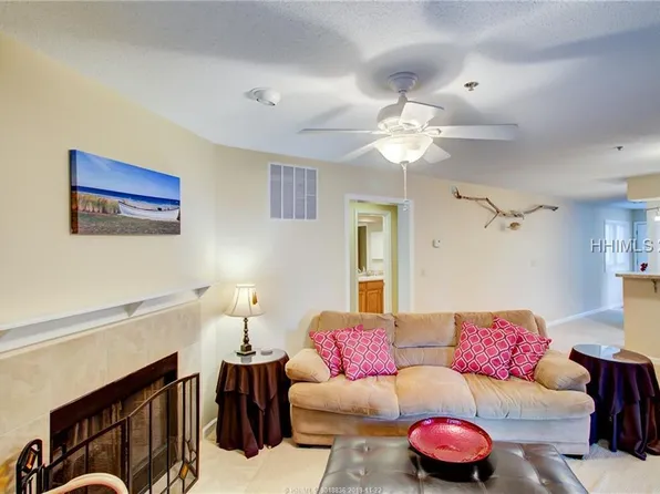 50 Yacht Cove Dr, Hilton Head Island, SC 29928