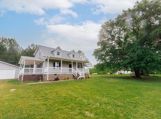 230 Arnold Rd, Woodruff, SC 29388