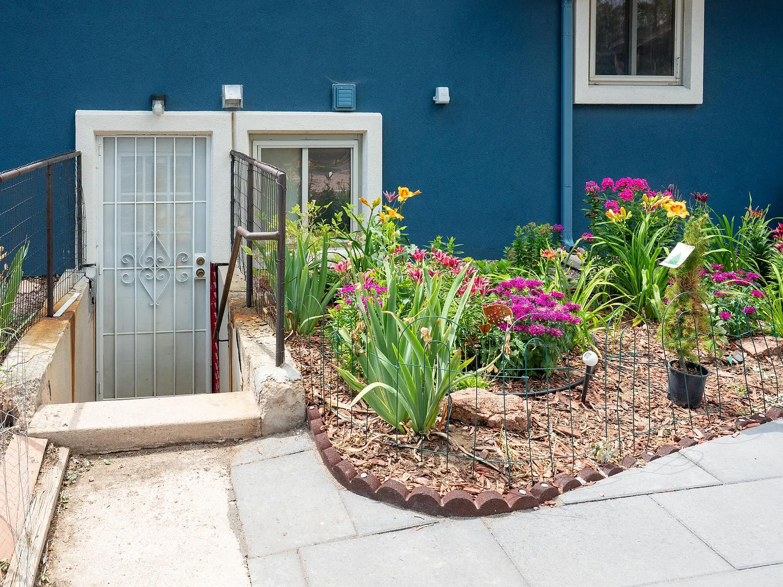 3 bed, 1544 sqft, $2,300 — Photo 3