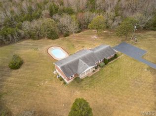 1535 Highway H, Farmington, MO 63640