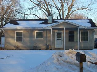 2407 S 14th St, Niles, MI 49120