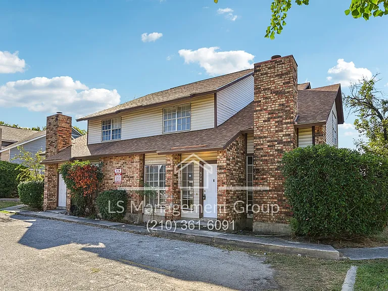 6702 Windsor Holw — Photo 3
