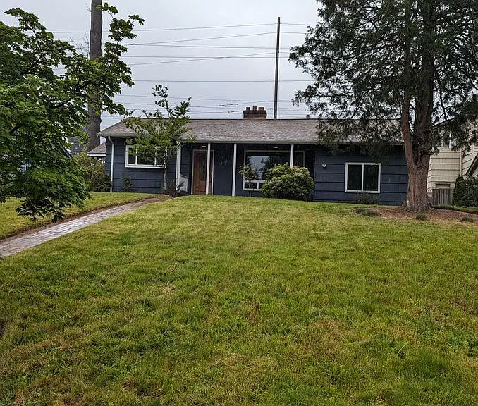 18064 7th Ave NE — Photo 42