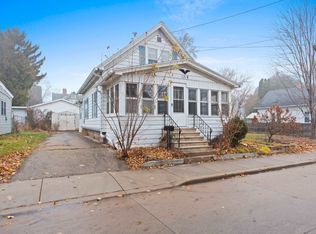 1318 Babbitz Ave, Oshkosh, WI 54901