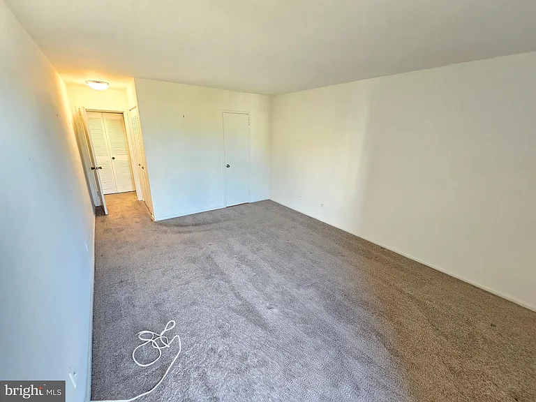 9900 Georgia Ave #415 — Photo 22