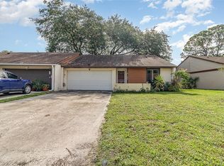 109 Long Leaf Pine Cir, Sanford, FL 32773