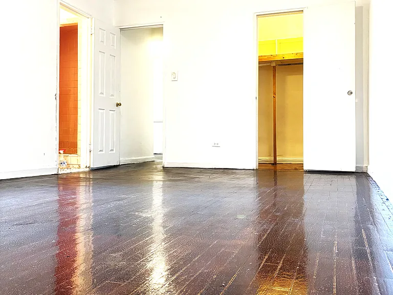 1111 Ocean Ave #507 — Photo 6