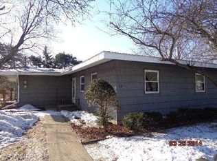 12 Cinderella Cir, Battle Creek, MI 49037