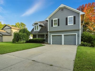 1203 Aspen Dr, Smithville, MO, 64089