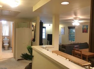 26 Oak St #26, Rockaway Boro, NJ 07866