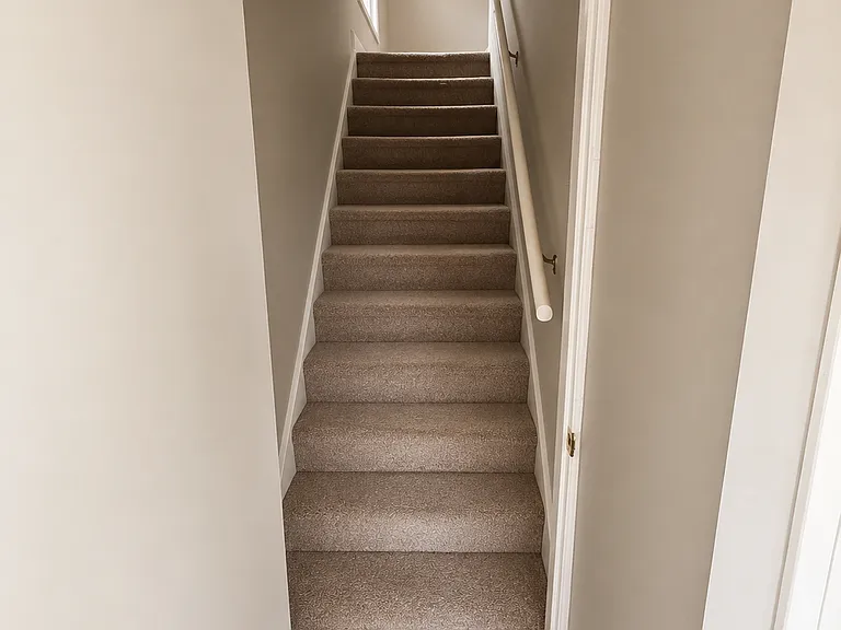 558 Eagle St #2 — Photo 11