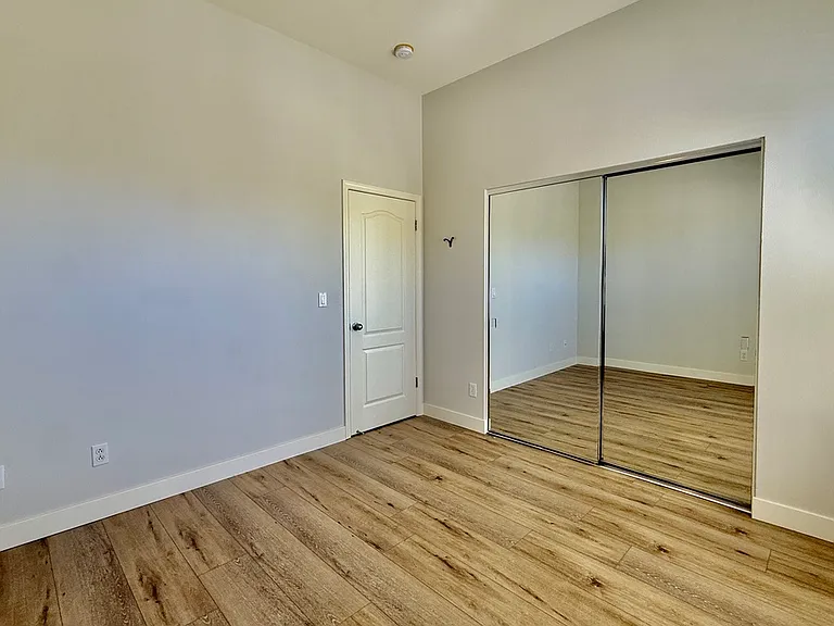 844 Signorelli Cir — Photo 13